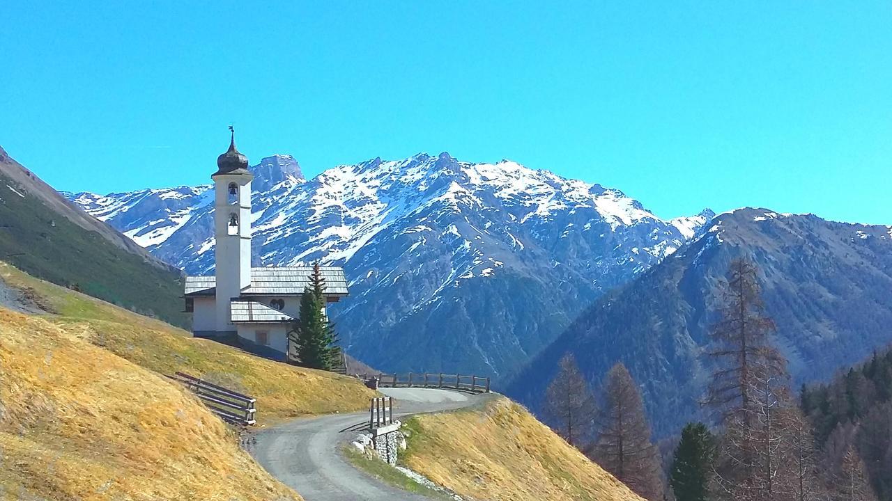Residence Bait Da Mott Livigno Exterior foto